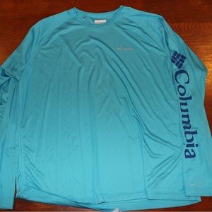 Columbia long sleeve shirt
